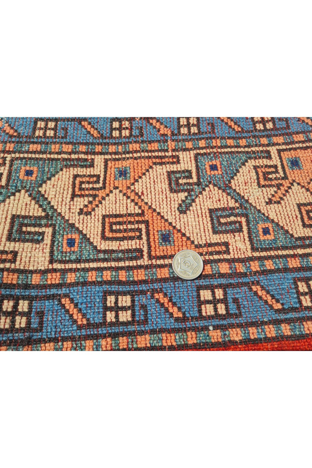 Authentic Hand Knotted Vintage Kurdi Wool Area Rug 5.5 x 4.0 Ft (930 Ger-4)