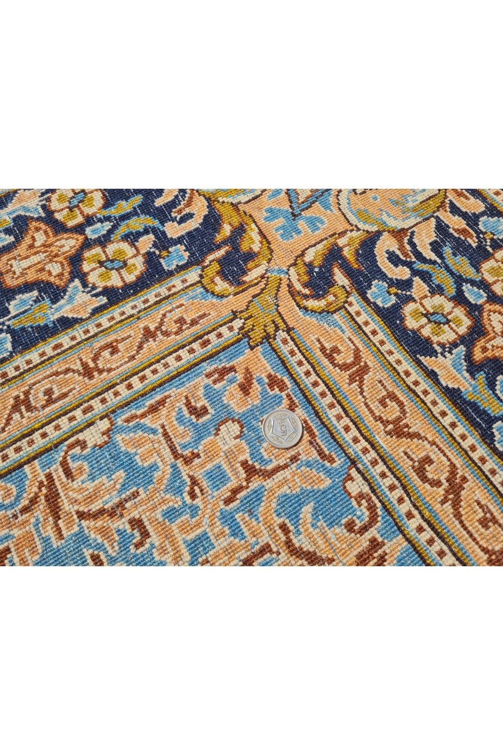 Authentic Hand Knotted Vintage Qirmoun Wool Area Rug 8 x 5 Ft (1463 Ger-4)