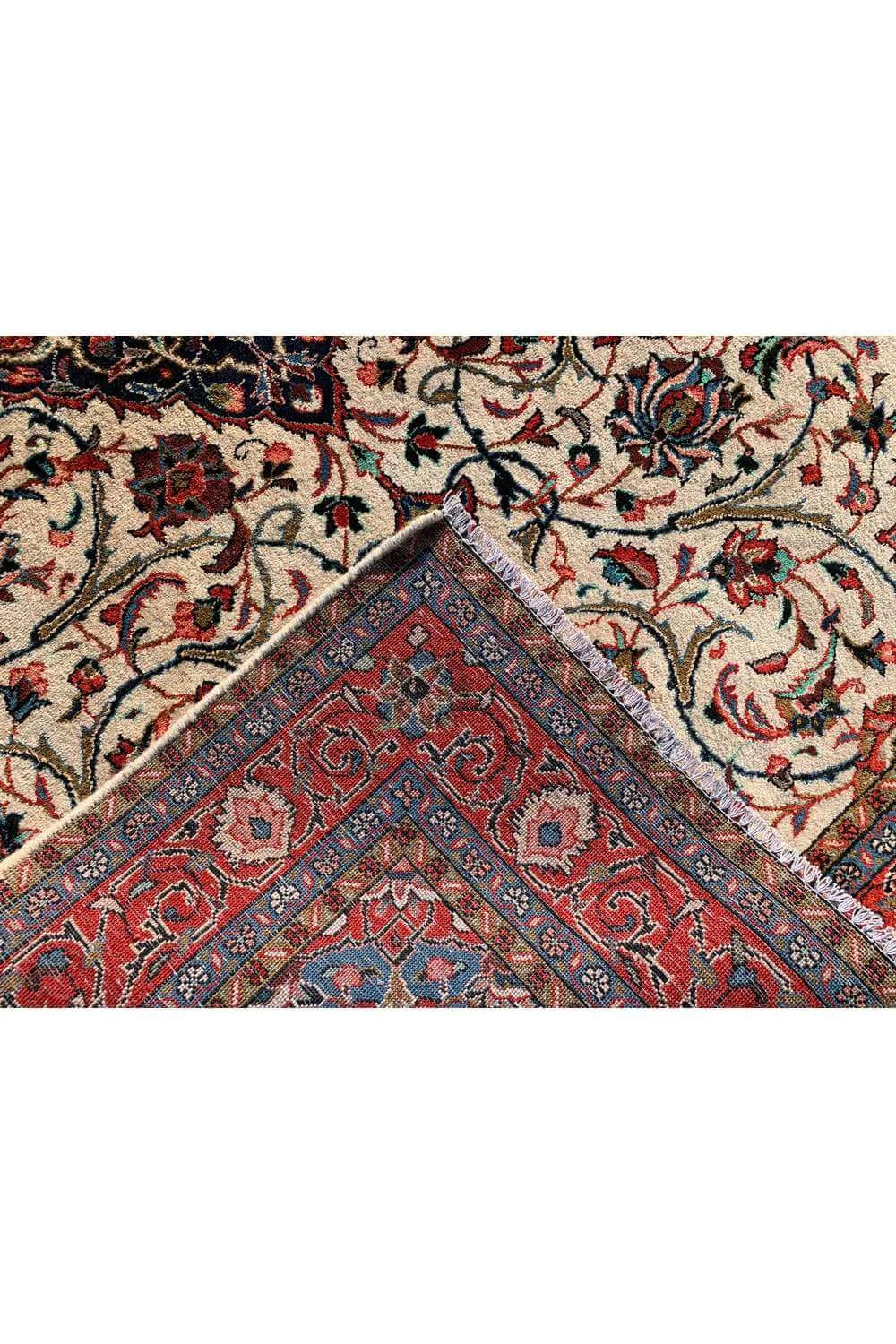 Amazing Hand Knotted Vintage Tabreez Wool Area Rug 6.8 x 4.4 Ft