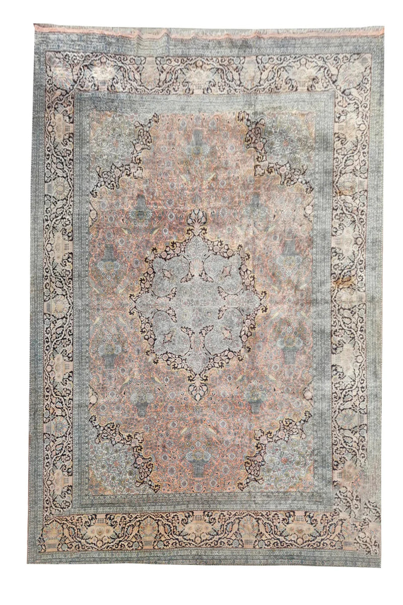 Authentic Hand Knotted Vintage Kashmiri Silk Area Rug 17.9 x 11.11 Ft (1565 Ger-4)