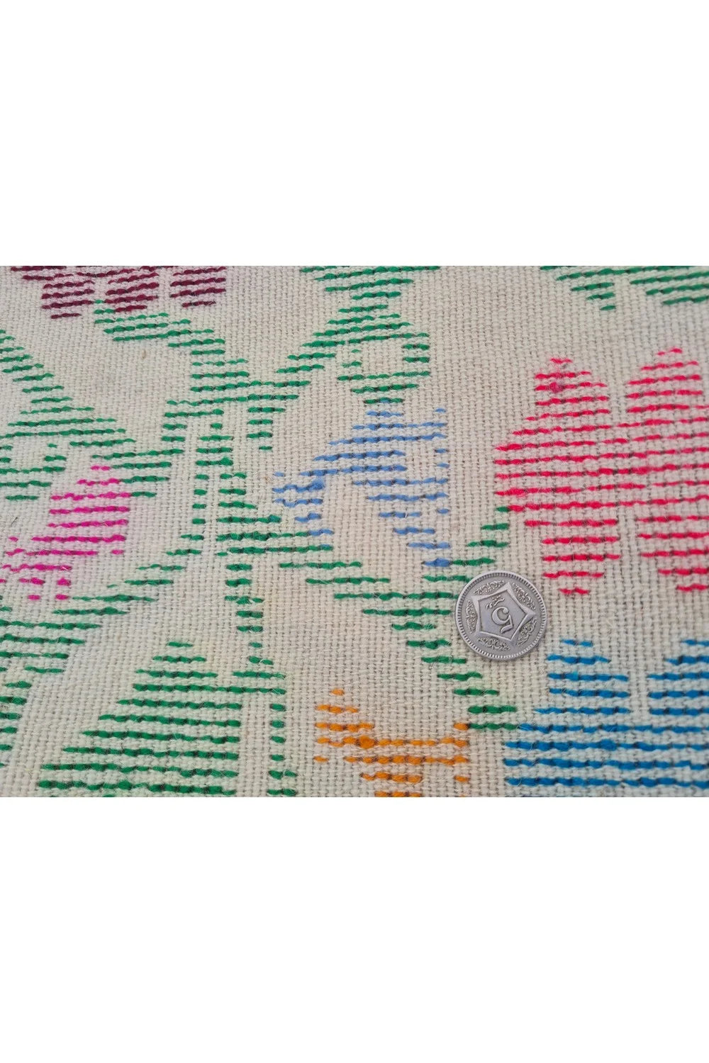 Amazing Hand Knotted Vintage Flat Weave Pictorial Kilim Wool Area Runner Rug 6.7 x 2.6 Ft