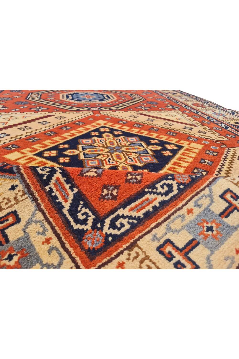 Authentic Hand Knotted Vintage Bulgaria Wool Area Rug 6 x 4 Ft