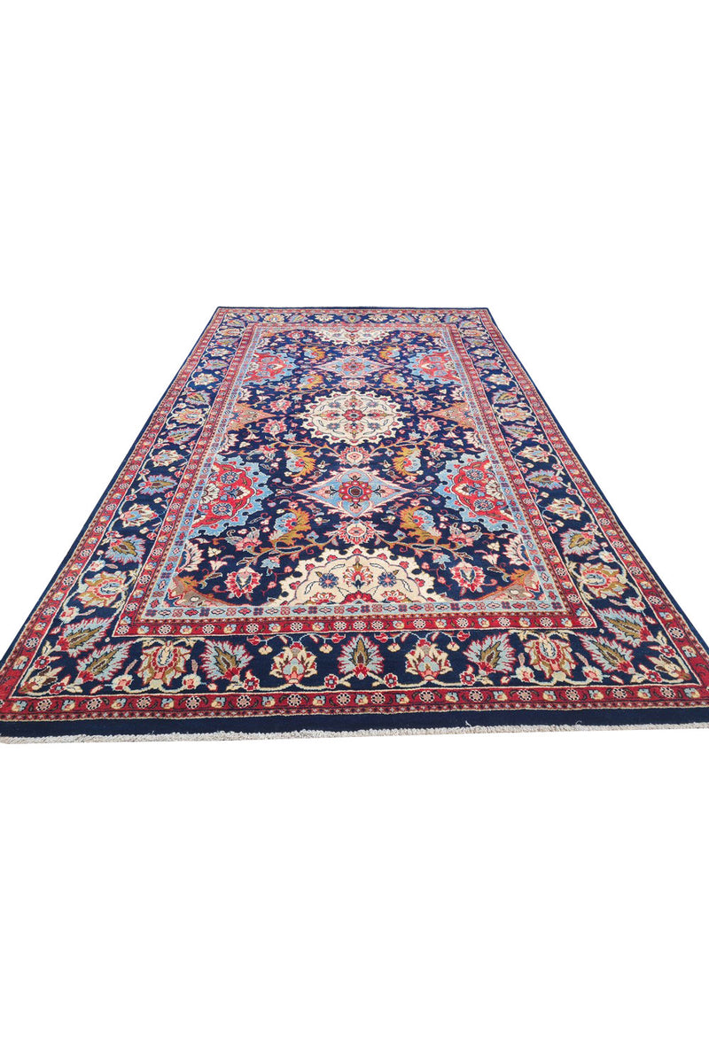 Authentic Hand Knotted Vintage Saroukh Wool Area Rug 7.7 x 4.6 Ft (1442 Ger-4)