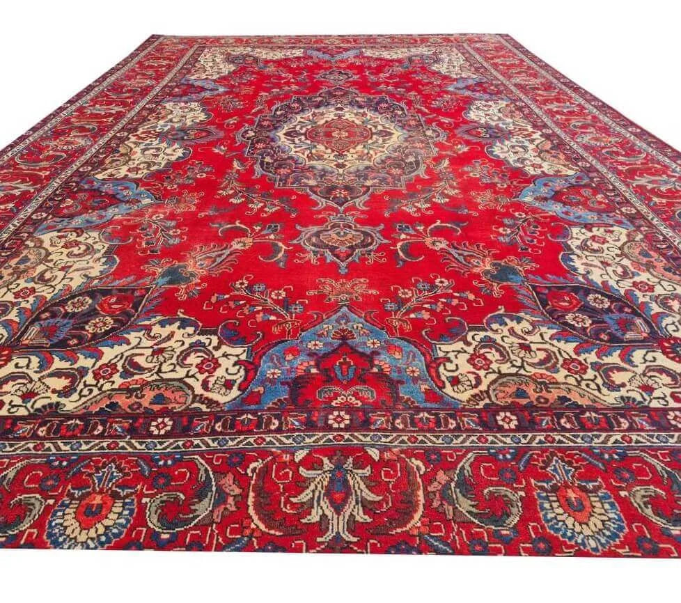 Amazing Hand Knotted Vintage Tabreez Wool Area Rug 14.1 x 9.4 Ft