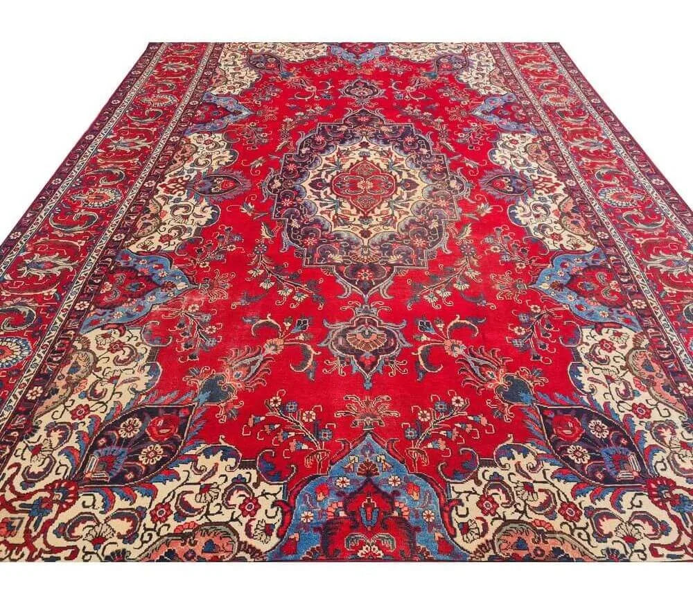 Amazing Hand Knotted Vintage Tabreez Wool Area Rug 14.1 x 9.4 Ft