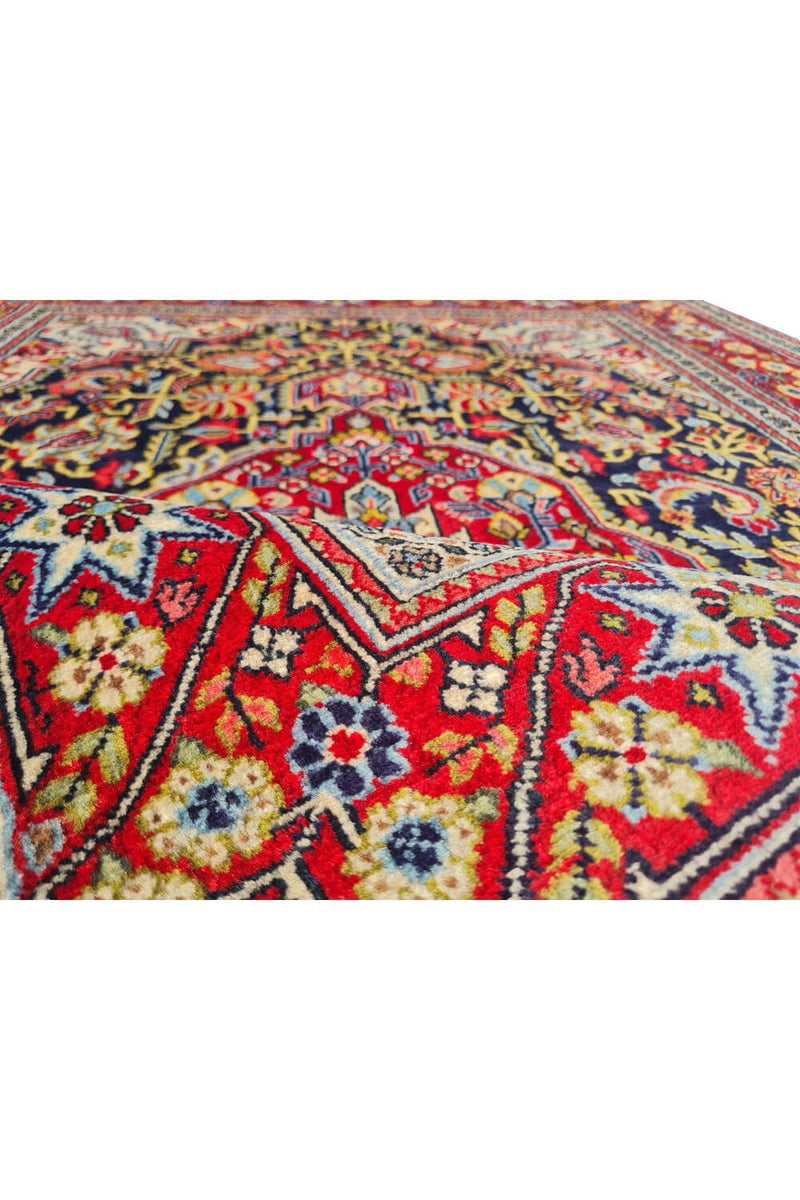 Authentic Hand Knotted Vintage Pashmin Koum Wool Area Rug 5.3 x 3.7 Ft (1757 Ger-4)