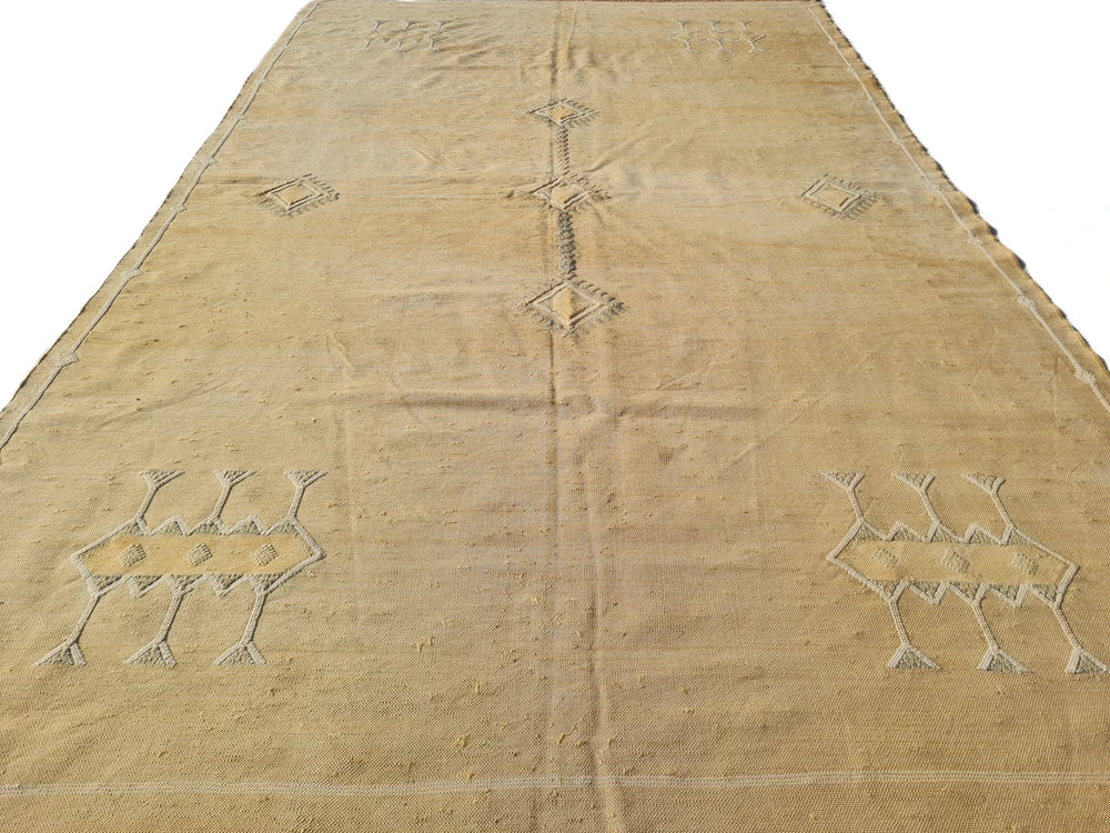 Amazing Hand Knotted Vintage Morocco Sumouk Kilim Silk Area Rug 8 x 5 Ft