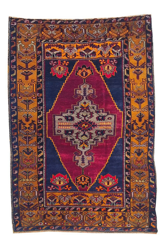Authentic Hand Knotted Vintage Turkish Wool Area Rug 7.5 x 4.1 Ft