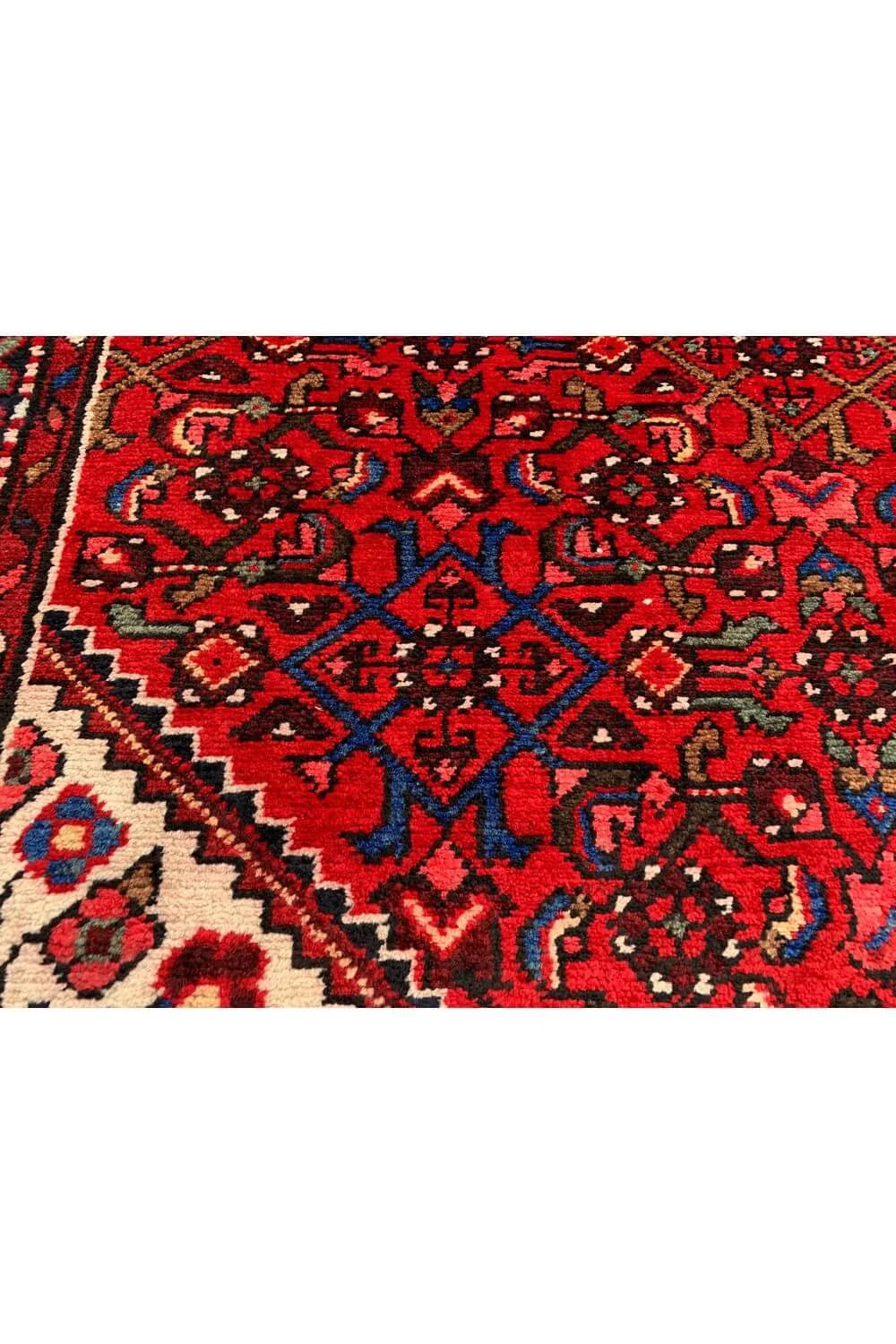Amazing Hand Knotted Vintage Hamidoun Wool Area Rug 6.7 x 4.7 Ft