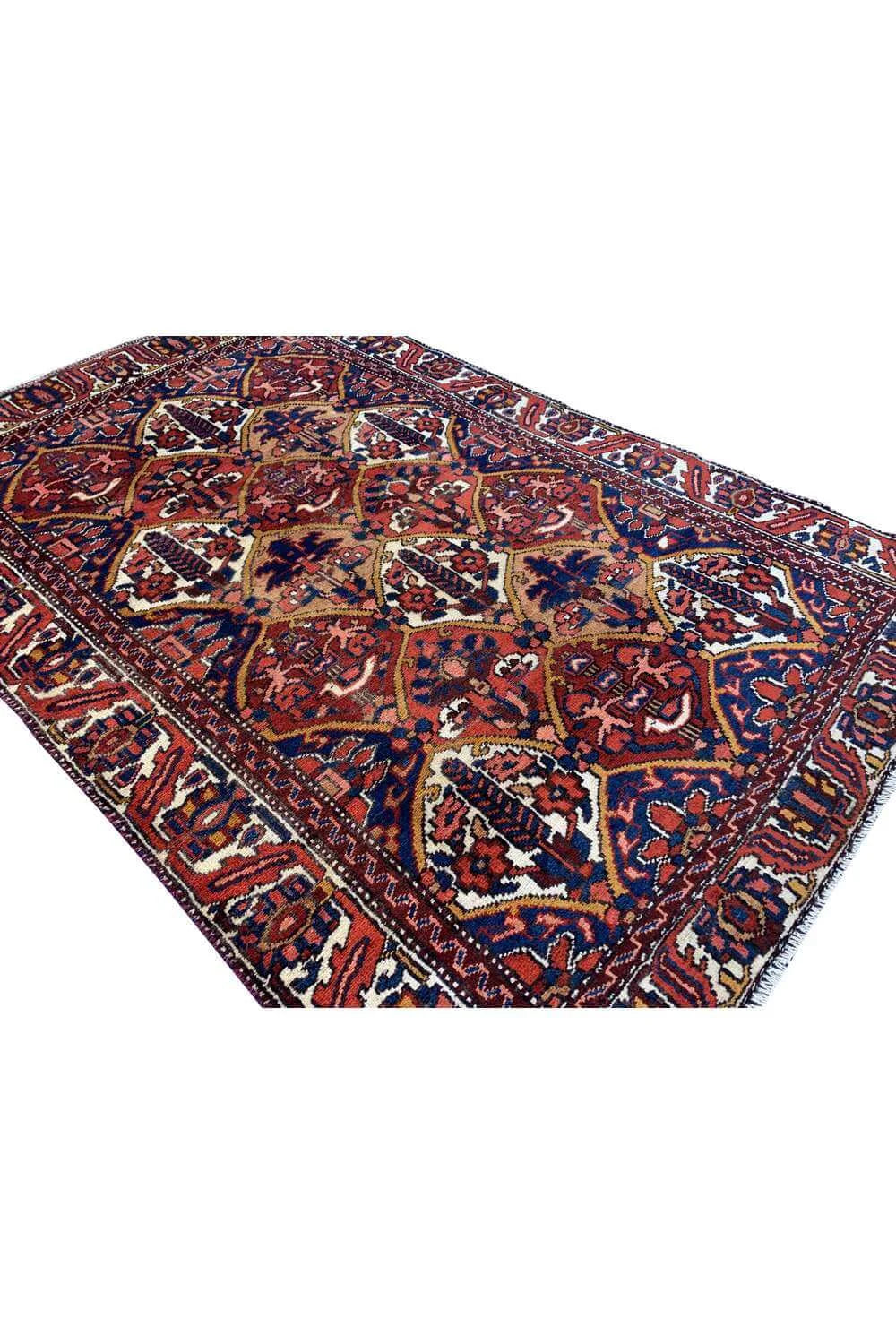 Amazing Hand Knotted Vintage Baghtiyaar Pictorial Wool Area Rug 4.10 x 3.2 Ft