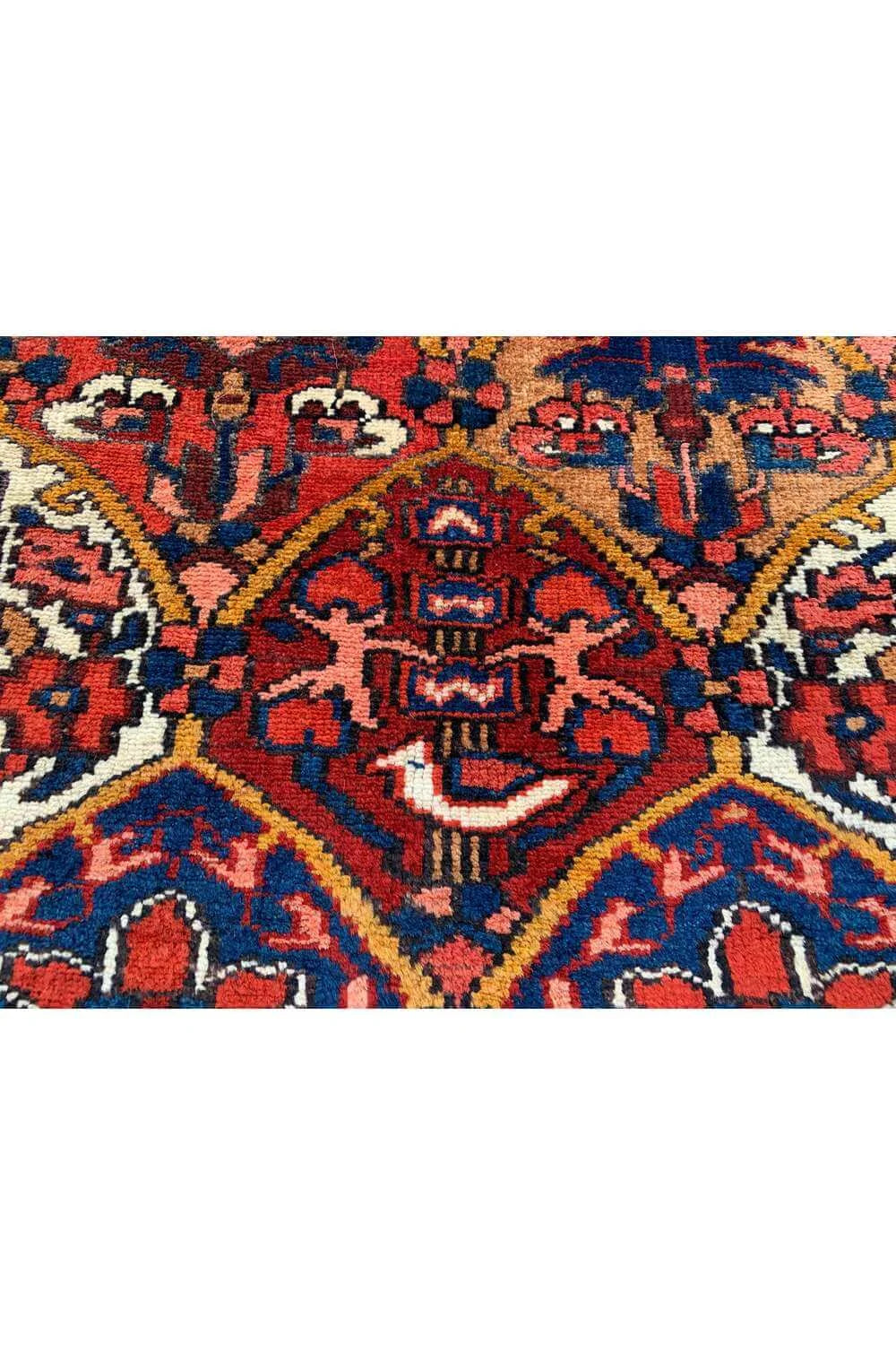 Amazing Hand Knotted Vintage Baghtiyaar Pictorial Wool Area Rug 4.10 x 3.2 Ft
