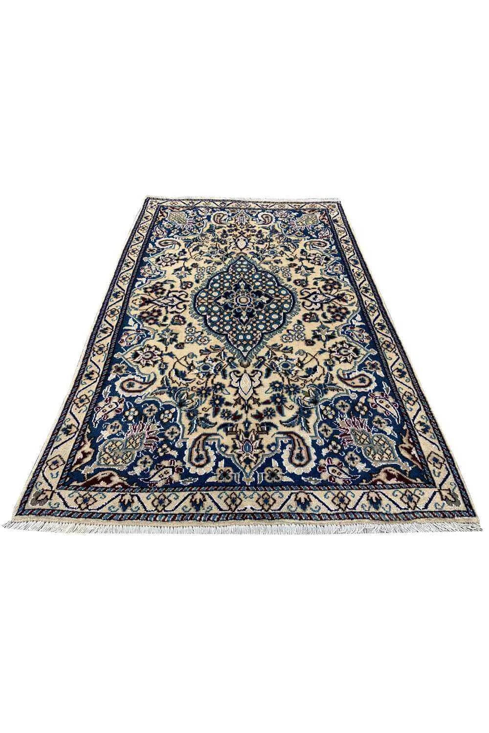 Amazing Hand Knotted Vintage Naeen Wool Area Rug 4.6 x 2.9 Ft