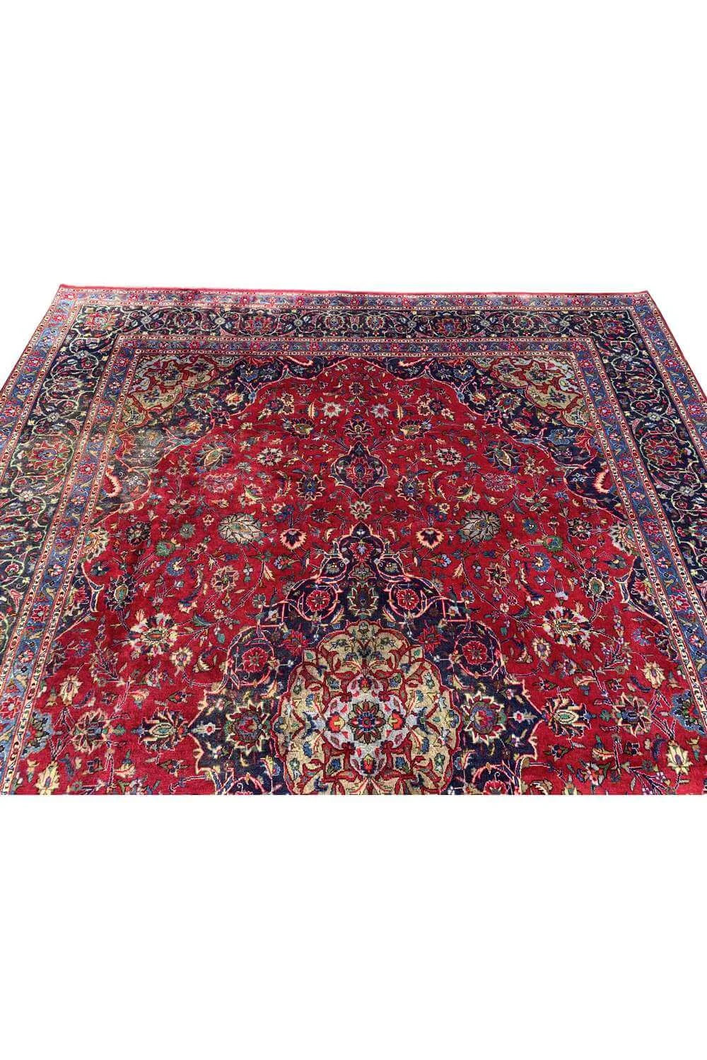 Amazing Hand Knotted Vintage Qashoun Wool Area Rug 11.4 x 8.2 Ft
