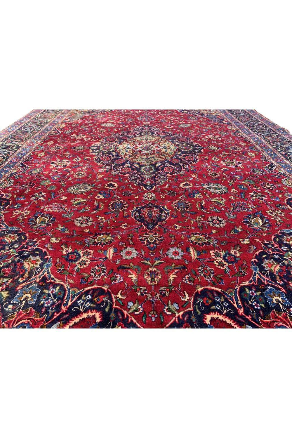 Amazing Hand Knotted Vintage Qashoun Wool Area Rug 11.4 x 8.2 Ft