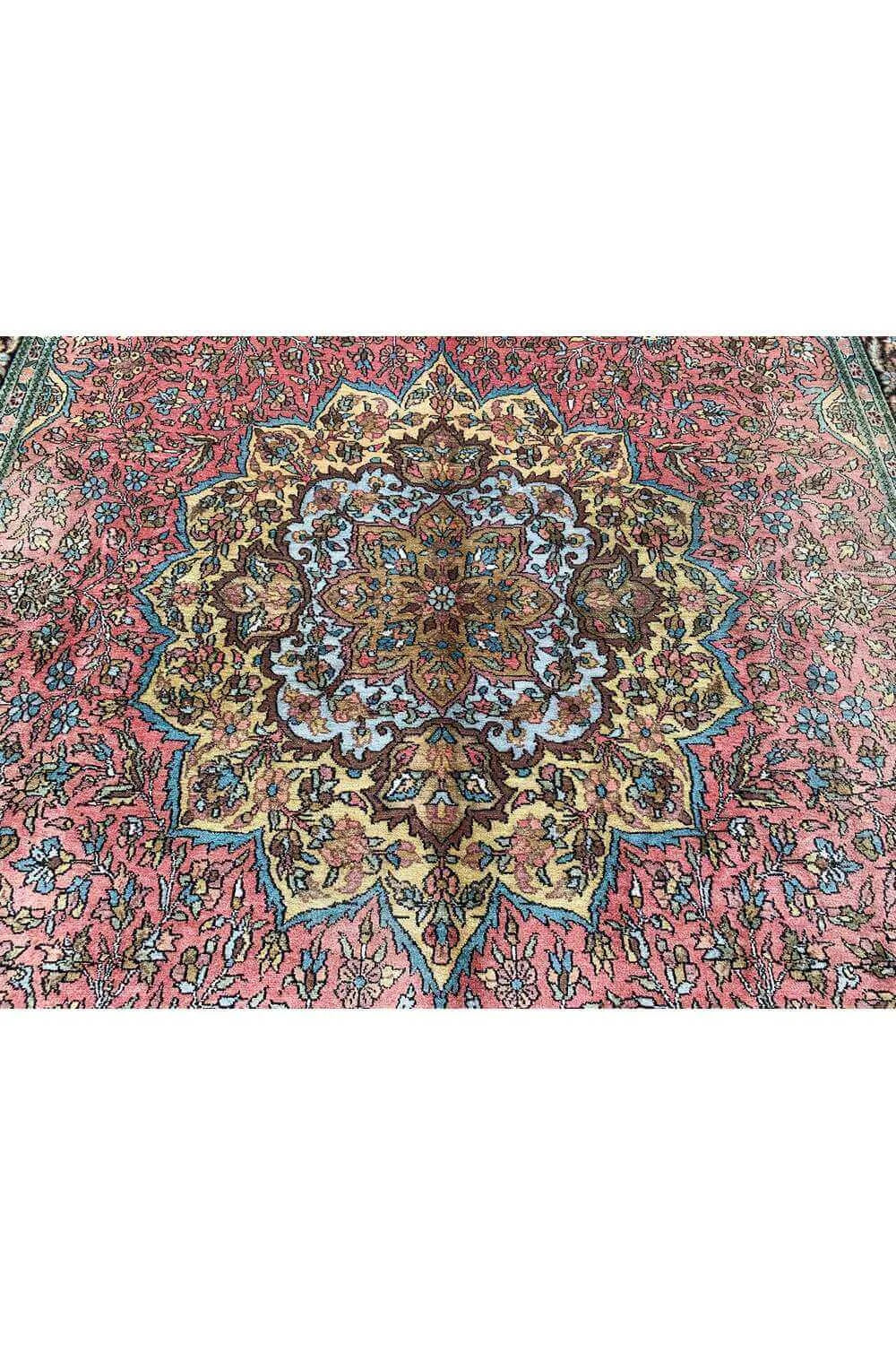 Amazing Hand Knotted Vintage Kashmir pictorial Wool Area Rug 9.4 x 5.9 Ft