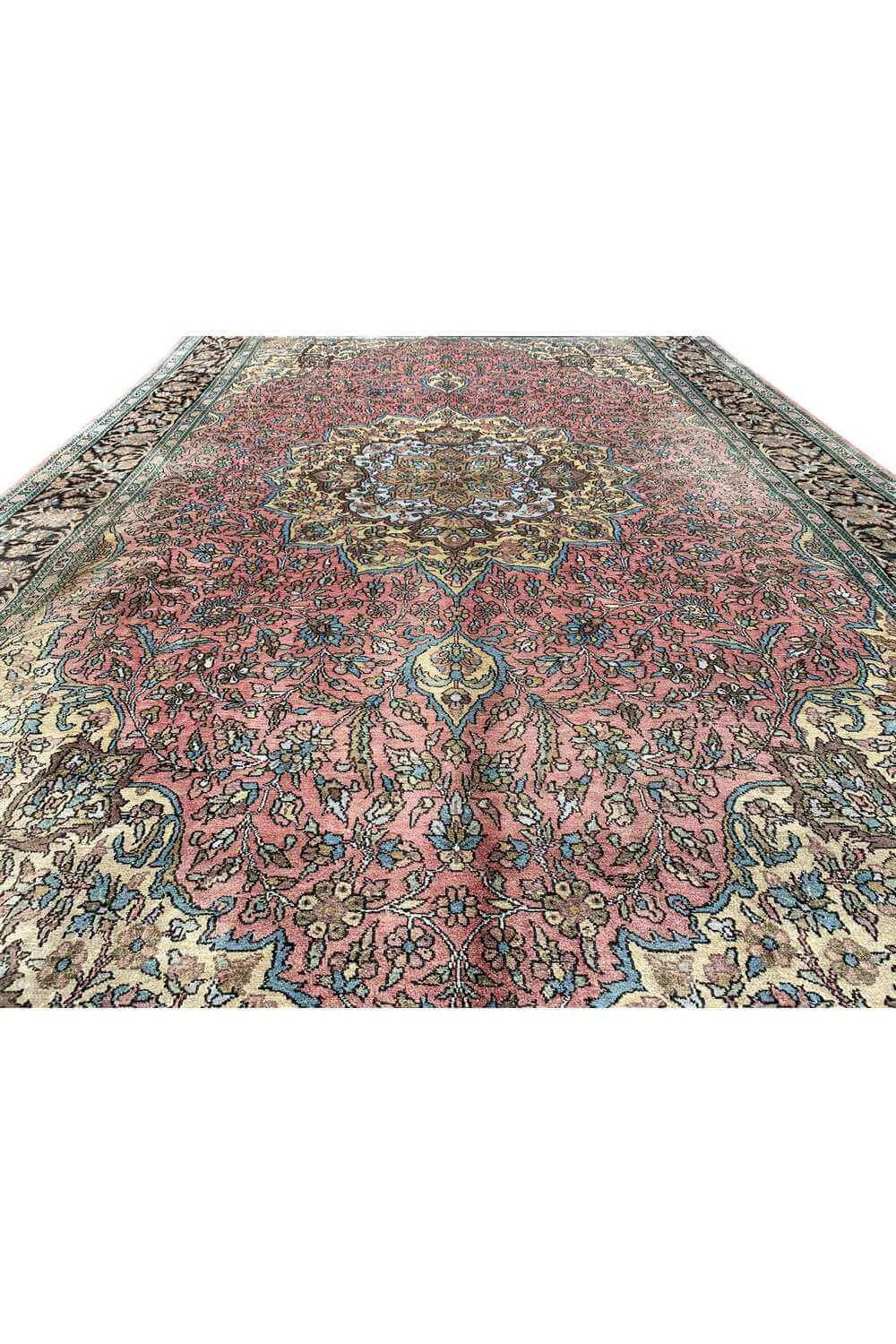 Amazing Hand Knotted Vintage Kashmir pictorial Wool Area Rug 9.4 x 5.9 Ft