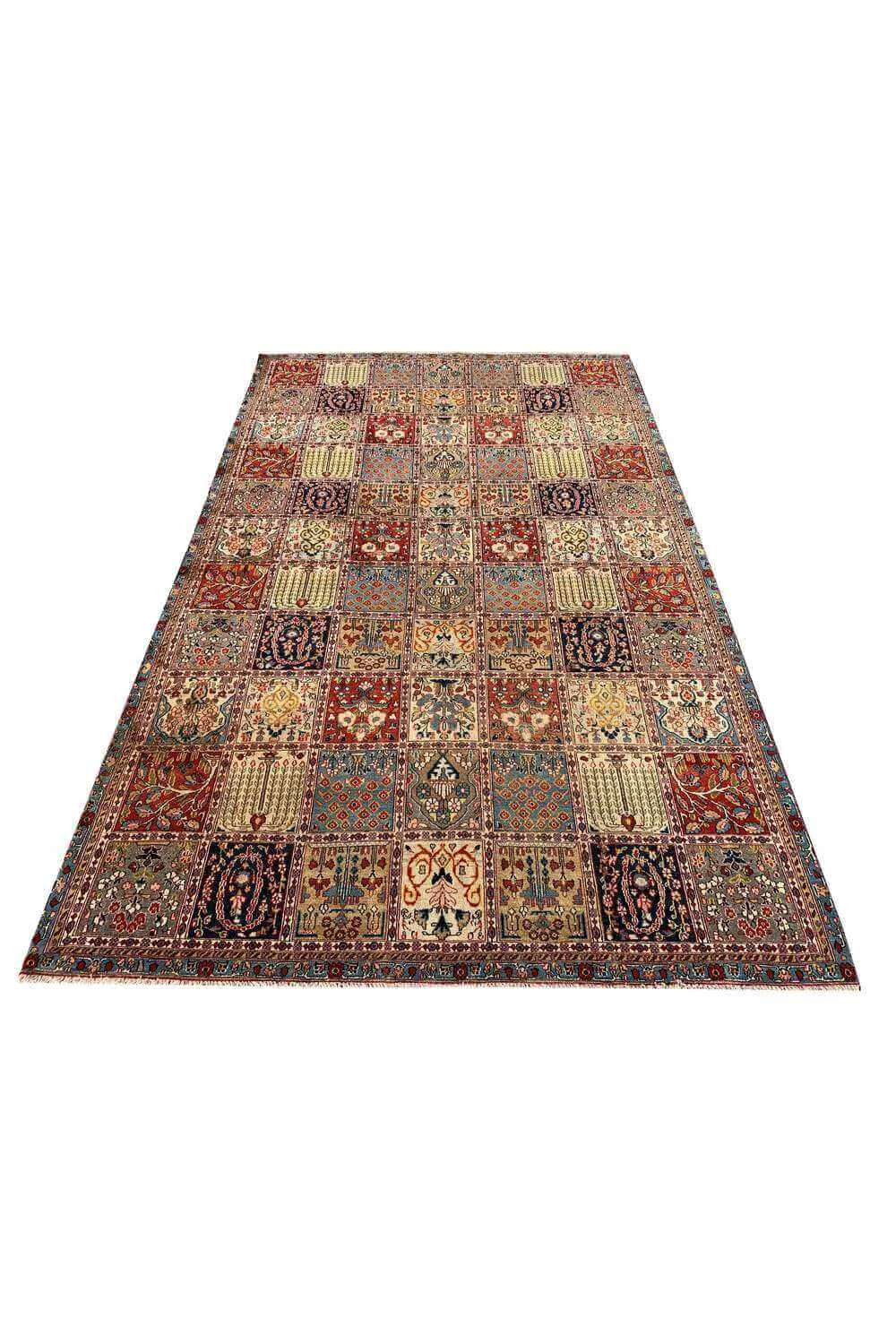 Amazing Hand Knotted Vintage Baghtiyaar Wool Area Rug 9.6 x 5.10 Ft