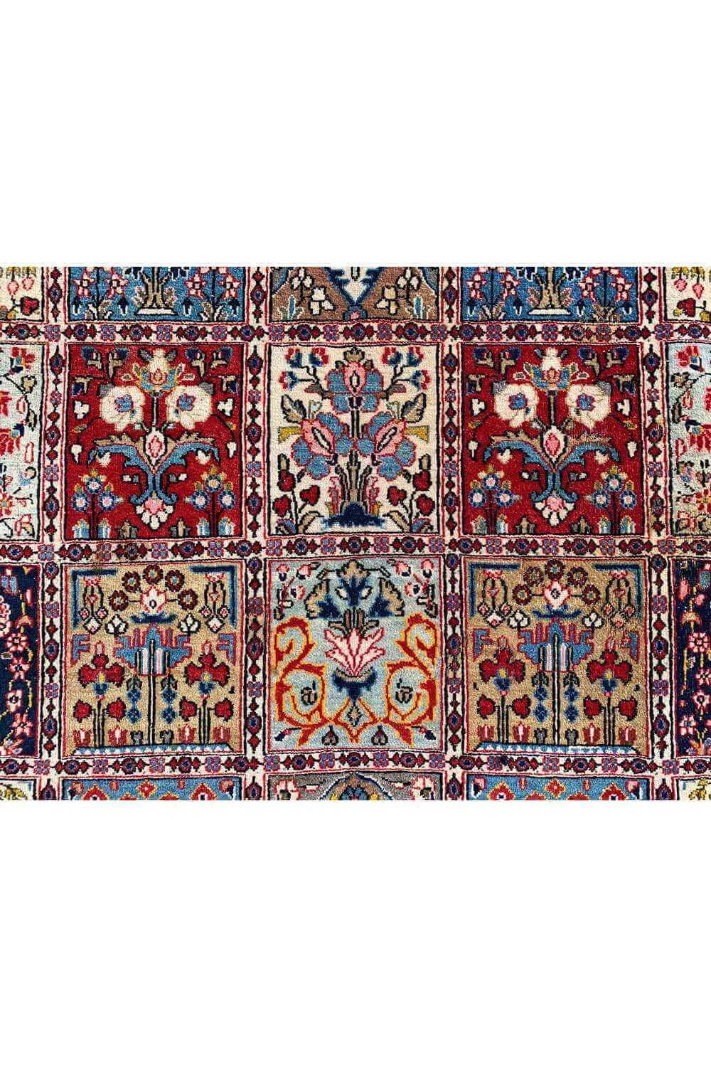 Amazing Hand Knotted Vintage Baghtiyaar Wool Area Rug 9.6 x 5.10 Ft