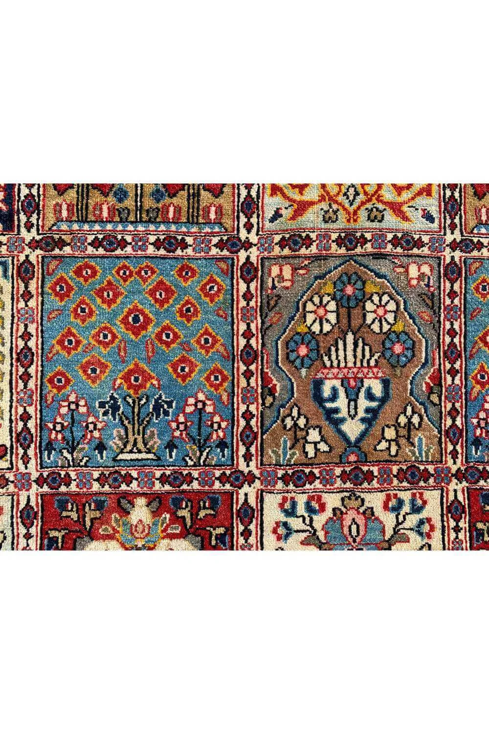 Amazing Hand Knotted Vintage Baghtiyaar Wool Area Rug 9.6 x 5.10 Ft