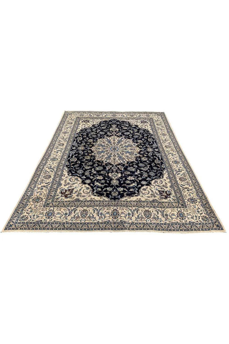 Amazing Hand Knotted Vintage Naeen Wool Area Rug 12.6 x 9.7 Ft