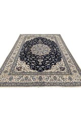 Amazing Hand Knotted Vintage Naeen Wool Area Rug 12.6 x 9.7 Ft