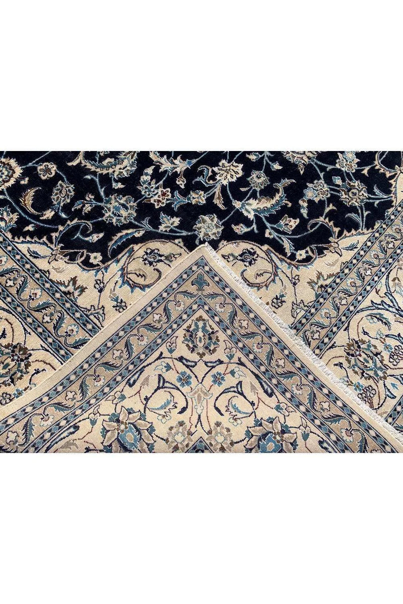Amazing Hand Knotted Vintage Naeen Wool Area Rug 12.6 x 9.7 Ft