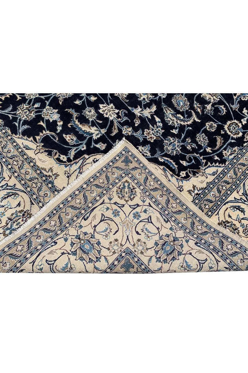 Amazing Hand Knotted Vintage Naeen Wool Area Rug 12.6 x 9.7 Ft