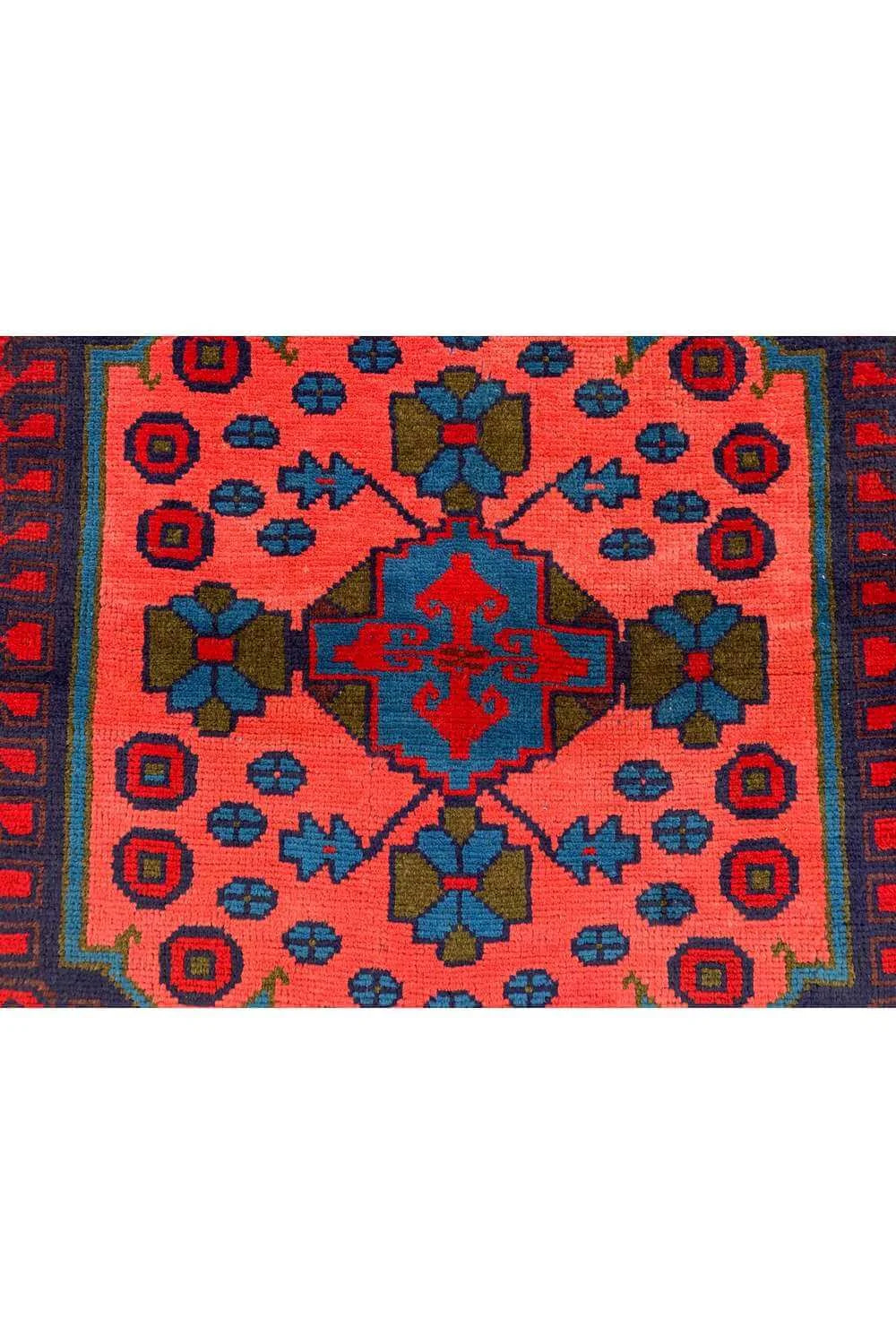 Amazing Hand Knotted Vintage Wiss Baghtiyaar Wool Area Rug 6.7 x 3.3 Ft