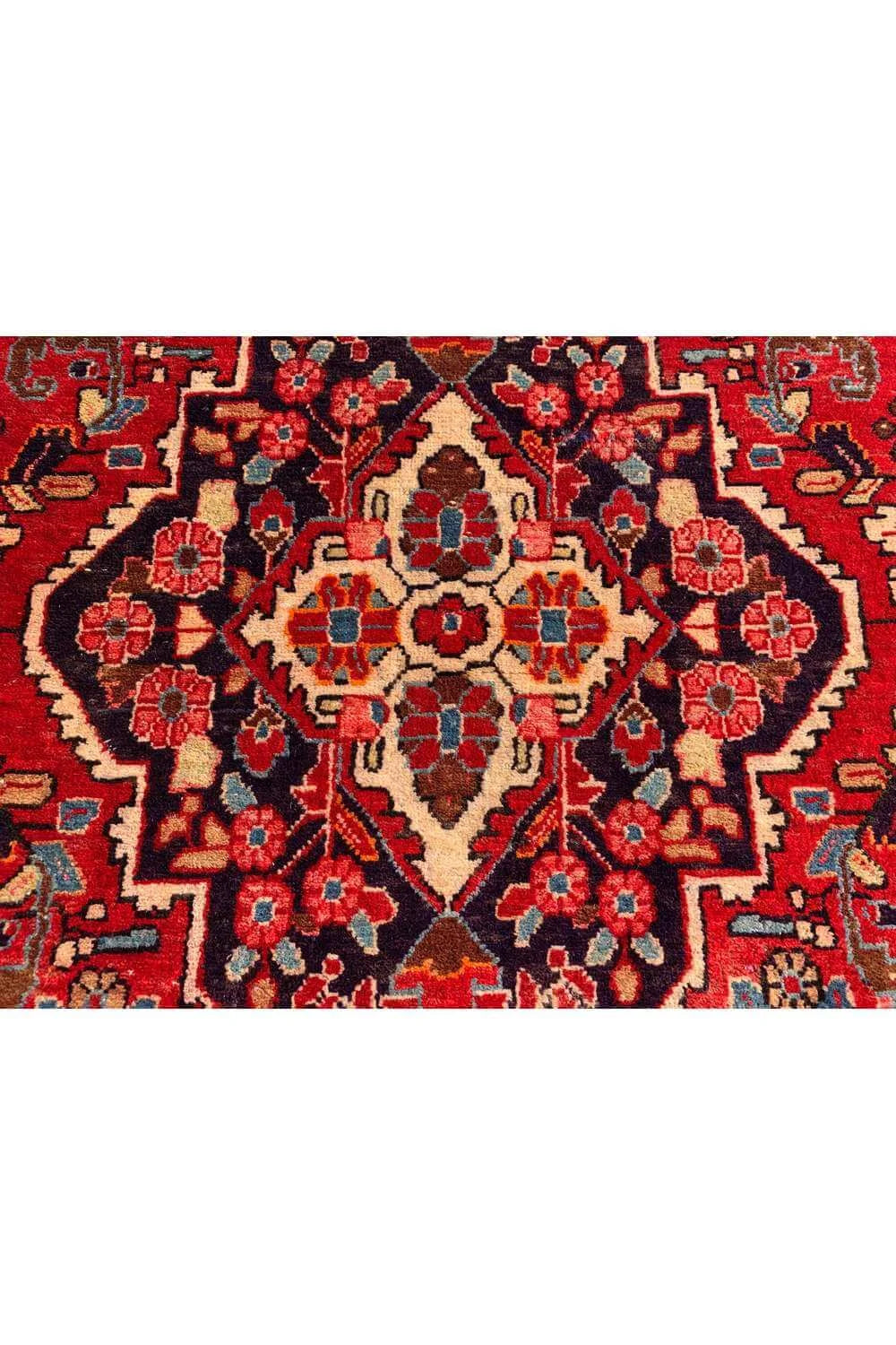 Amazing Hand Knotted Vintage Hamidoun Wool Area Rug 6.10 x 4.3 Ft