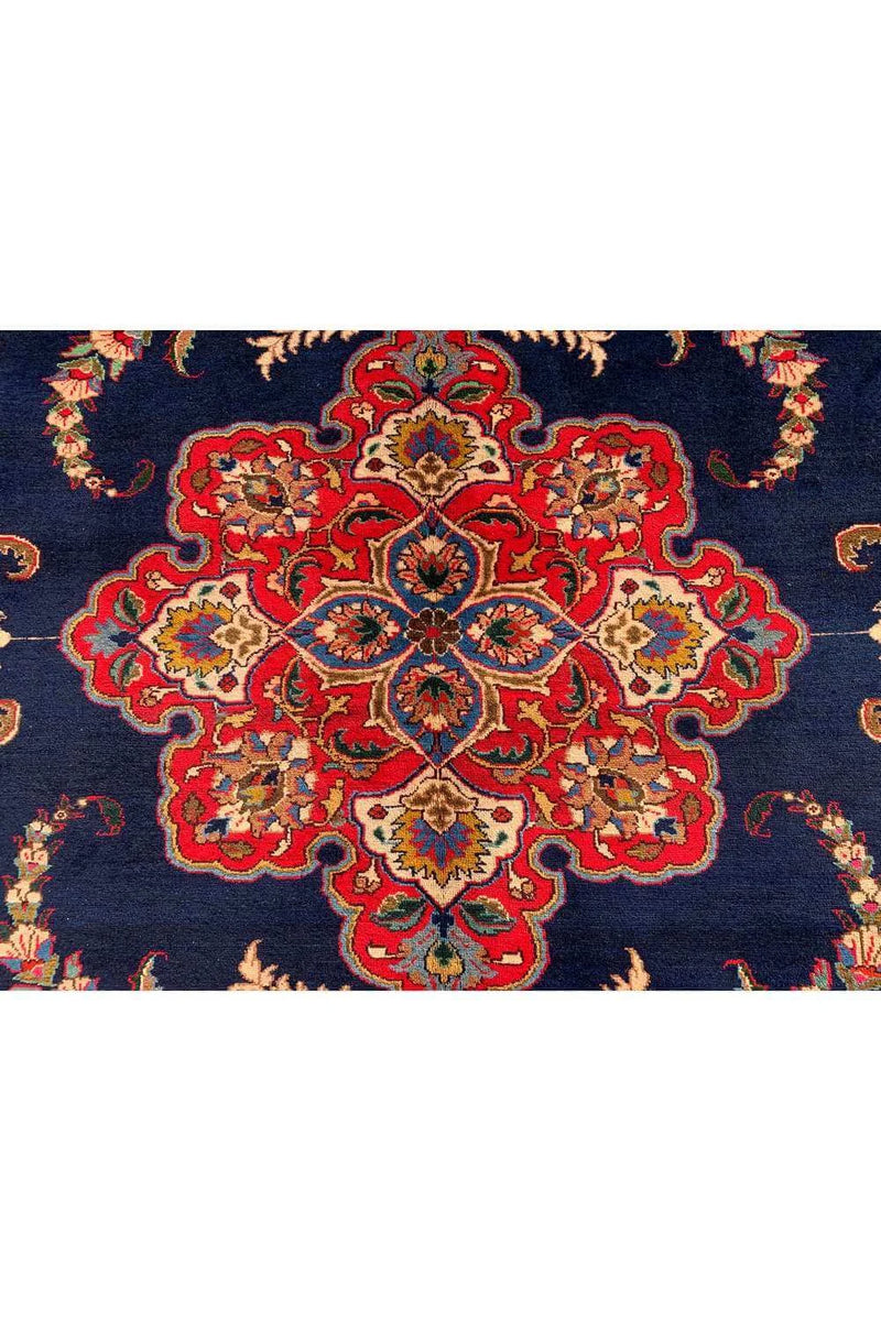 Amazing Hand Knotted Vintage Qashoun Pictorial Wool Area Rug 10.1 x 8.0 Ft