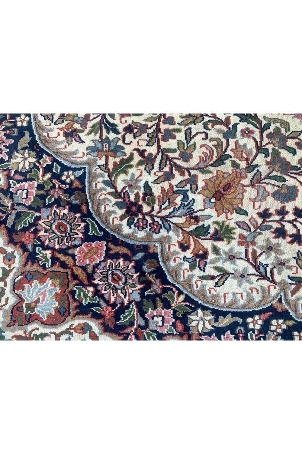 Amazing Hand Knotted Vintage Tabreez Wool Area Rug 9.7 x 8.2 Ft