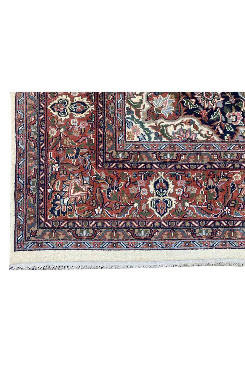 Amazing Hand Knotted Vintage Tabreez Wool Area Rug 9.7 x 8.2 Ft