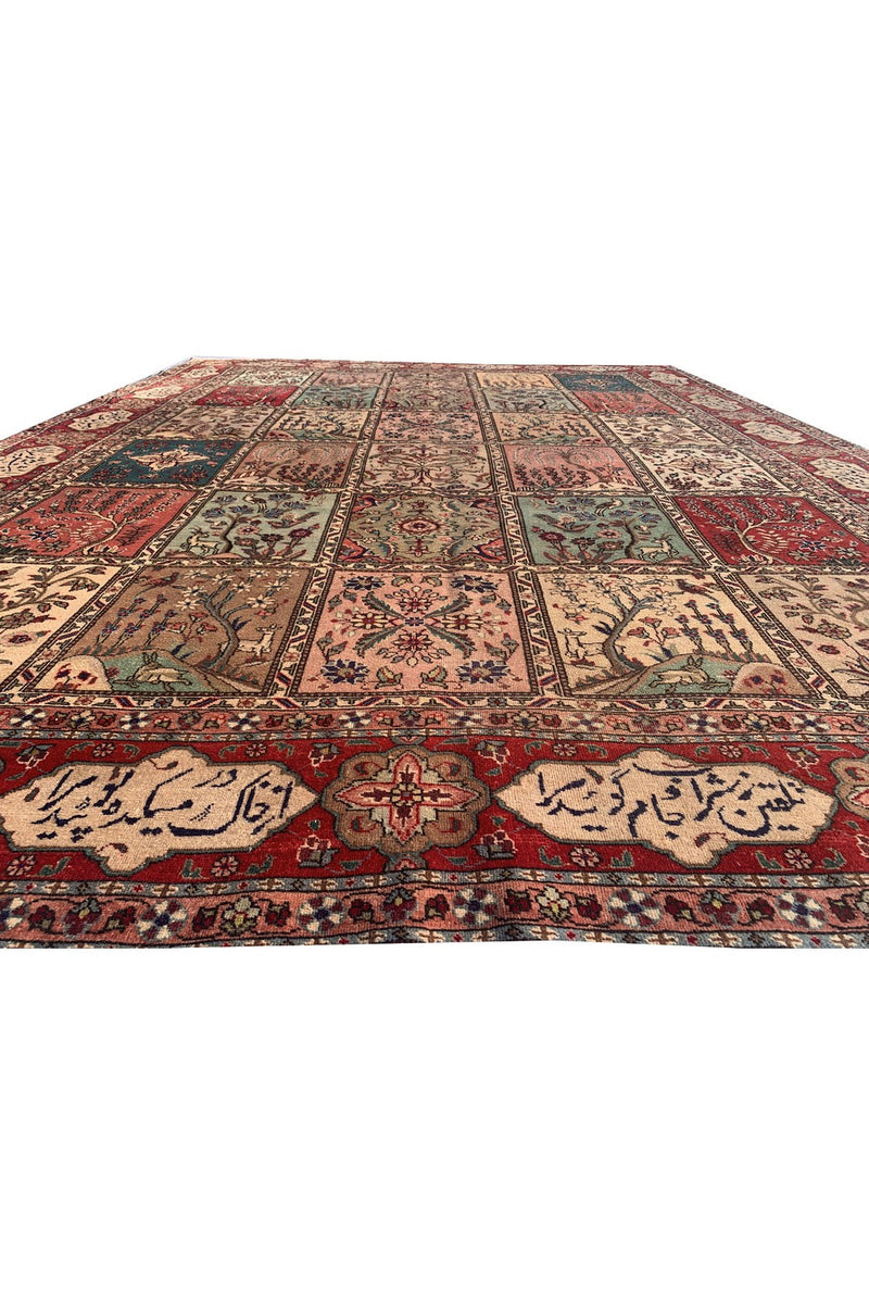 Authentic Hand Knotted Vintage Bakhtiyar Pictorial Wool Area Rug 11.11 x 9.0 Ft