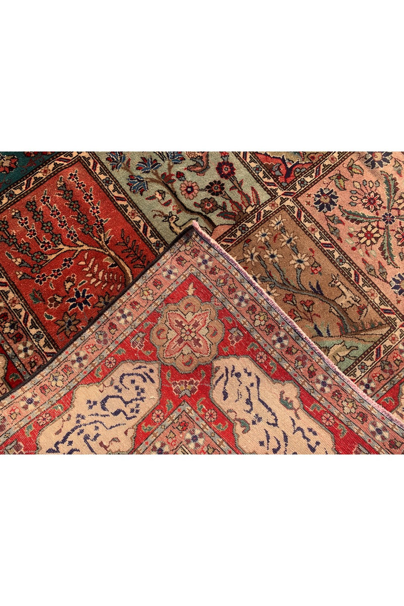 Authentic Hand Knotted Vintage Bakhtiyar Pictorial Wool Area Rug 11.11 x 9.0 Ft