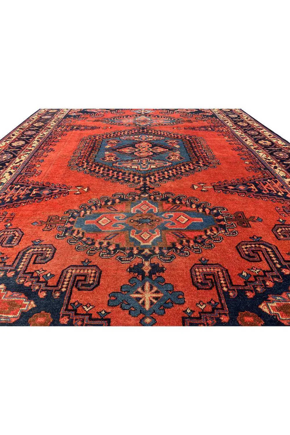 Amazing Hand Knotted Vintage Wiss Baghtiyaar Pictorial Wool Area Rug 11.3 x 8.3 Ft