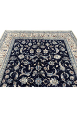 Amazing Hand Knotted Vintage Naeen Wool Area Rug 11.1 x 7.11 Ft
