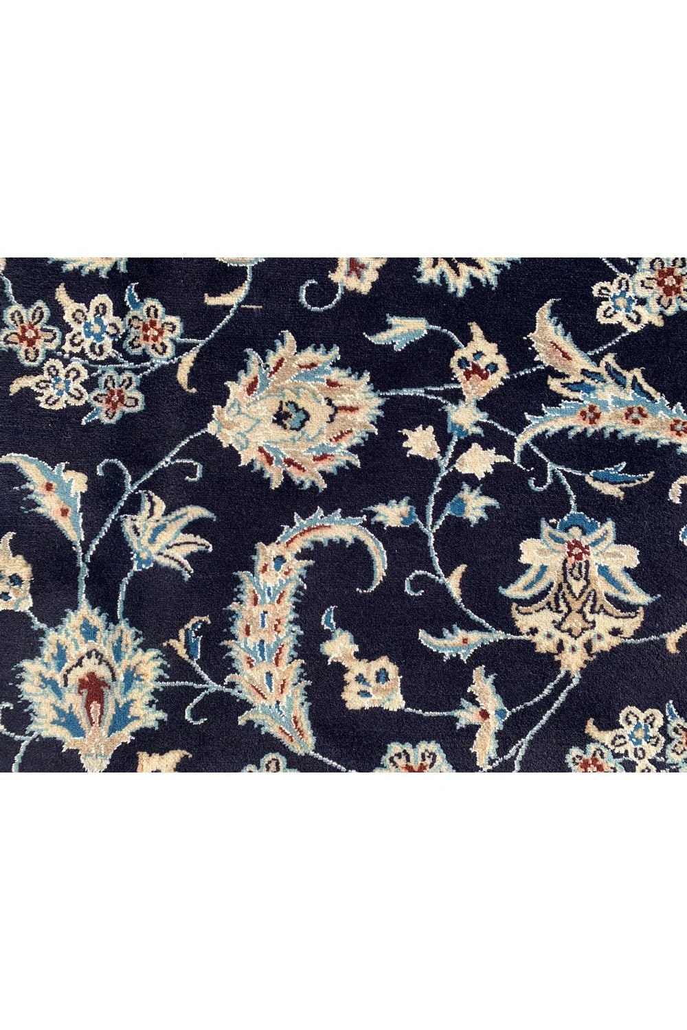 Amazing Hand Knotted Vintage Naeen Wool Area Rug 11.1 x 7.11 Ft