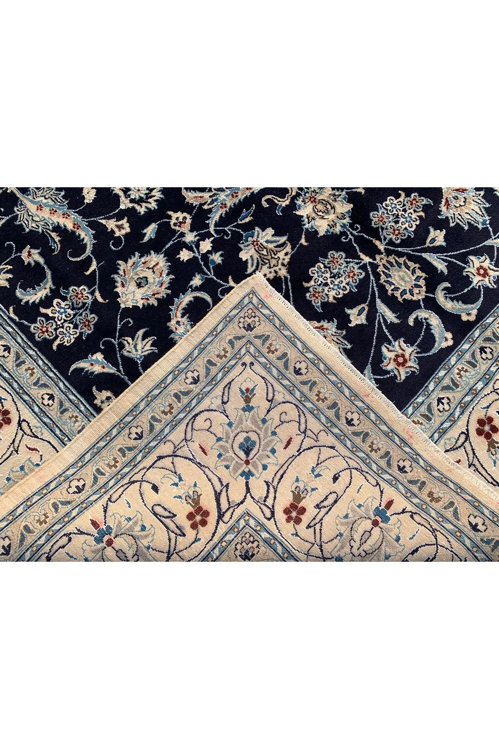 Amazing Hand Knotted Vintage Naeen Wool Area Rug 11.1 x 7.11 Ft