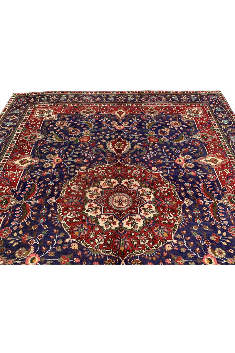 Amazing Hand Knotted Vintage Tabreez Wool Area Rug 12.0 x 9.7 Ft
