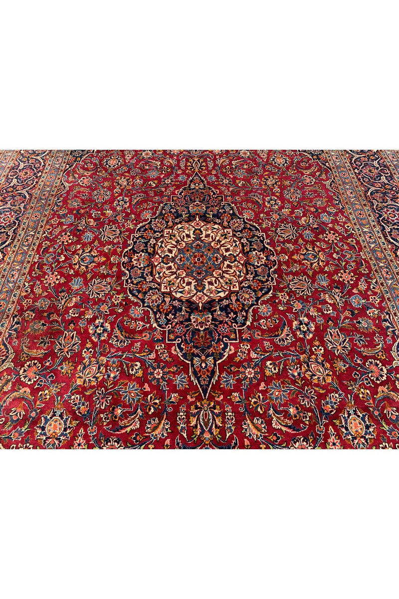 Amazing Hand Knotted Vintage Qashoun Wool Area Rug 12.11 x 8.5 Ft