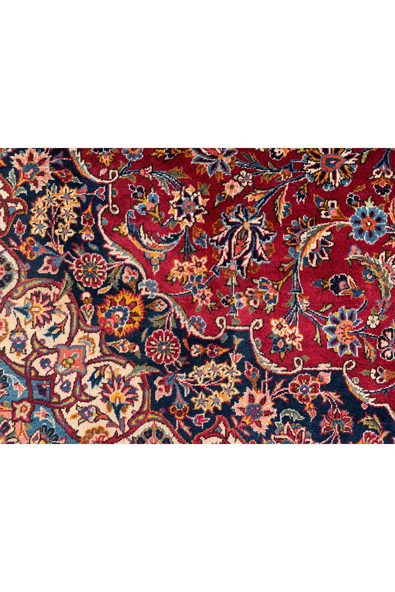 Amazing Hand Knotted Vintage Qashoun Wool Area Rug 12.11 x 8.5 Ft