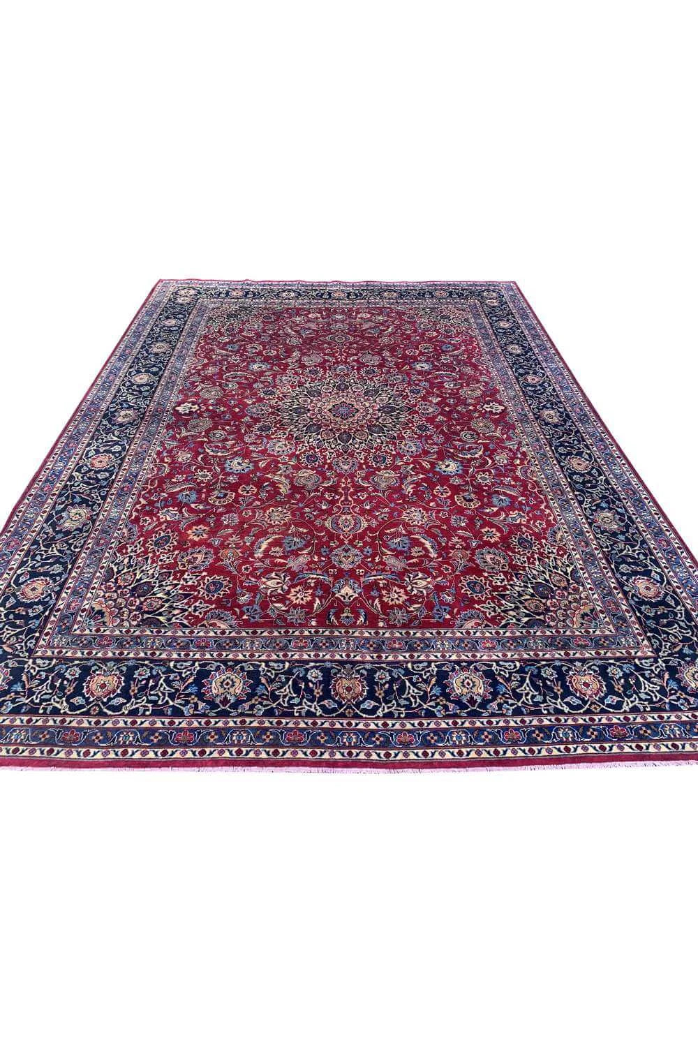 Amazing Hand Knotted Vintage Qashoun Wool Area Rug 12.11 x 9.9 Ft