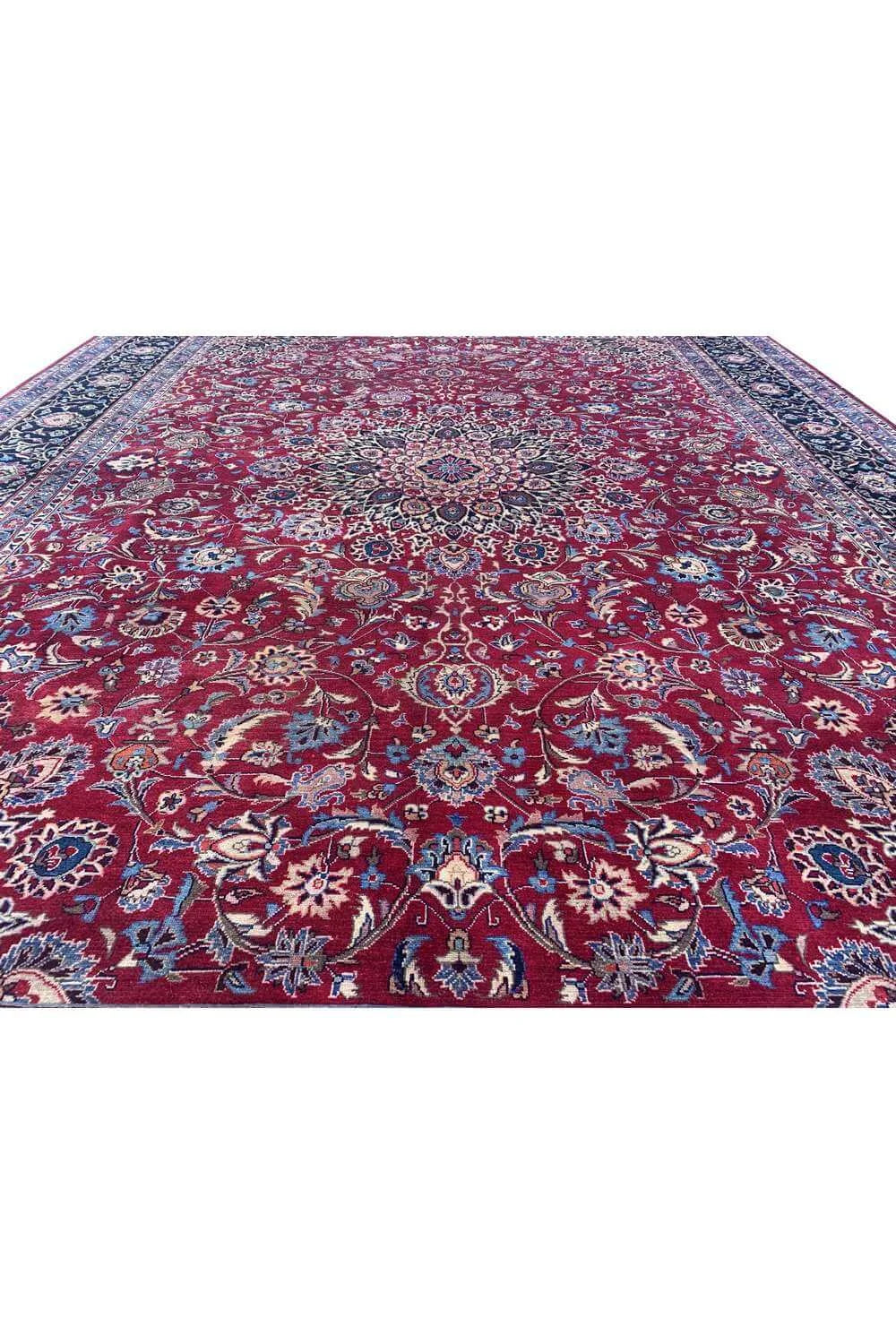 Amazing Hand Knotted Vintage Qashoun Wool Area Rug 12.11 x 9.9 Ft