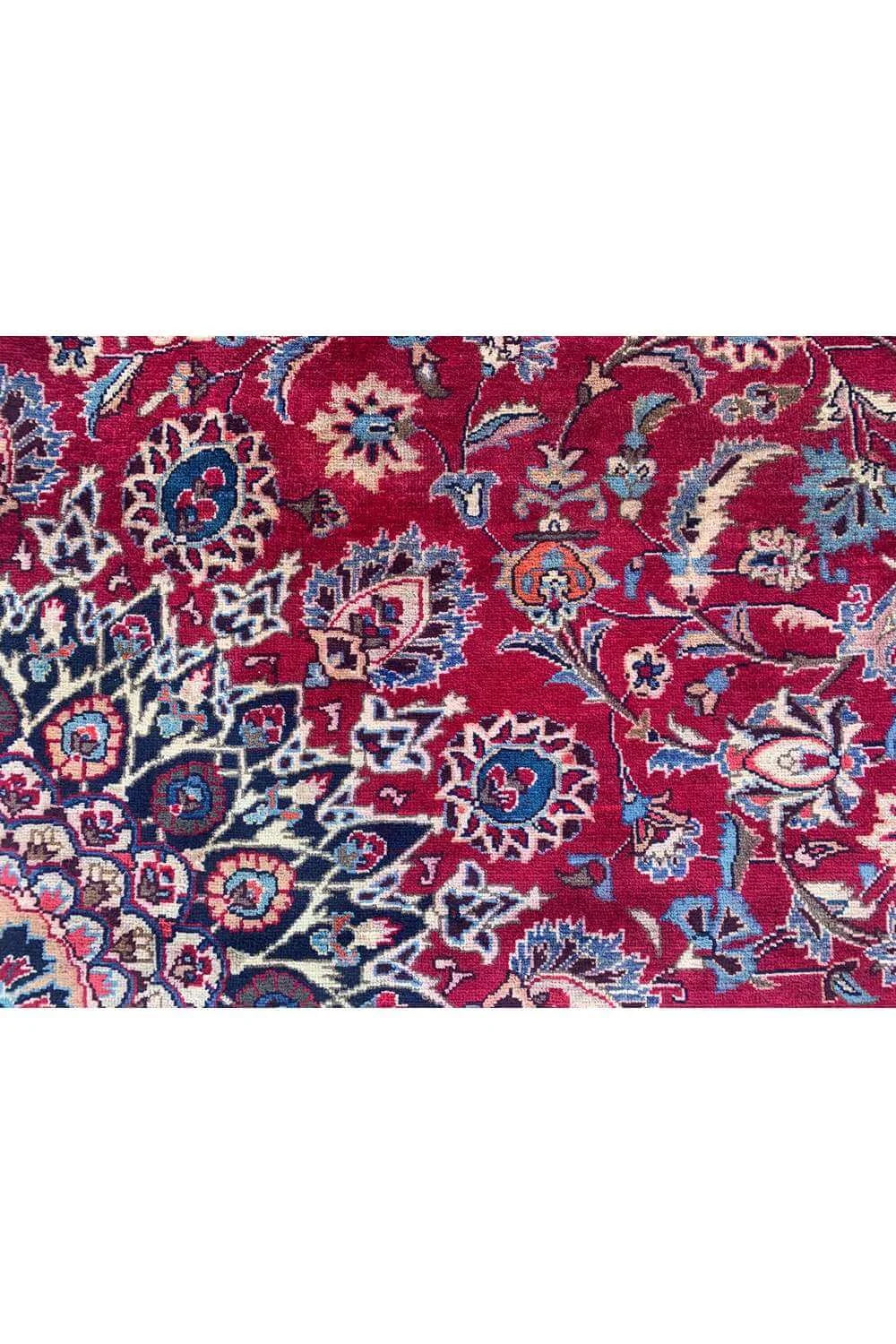 Amazing Hand Knotted Vintage Qashoun Wool Area Rug 12.11 x 9.9 Ft