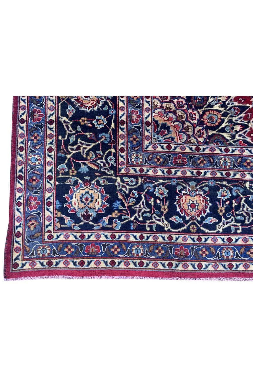 Amazing Hand Knotted Vintage Qashoun Wool Area Rug 12.11 x 9.9 Ft