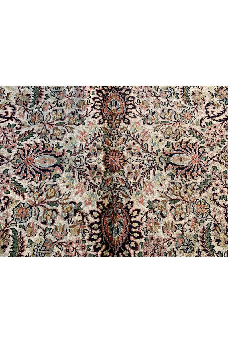 Authentic Hand Knotted Vintage Kashmiri Silk Area Rug 11.2 x 7.11 Ft