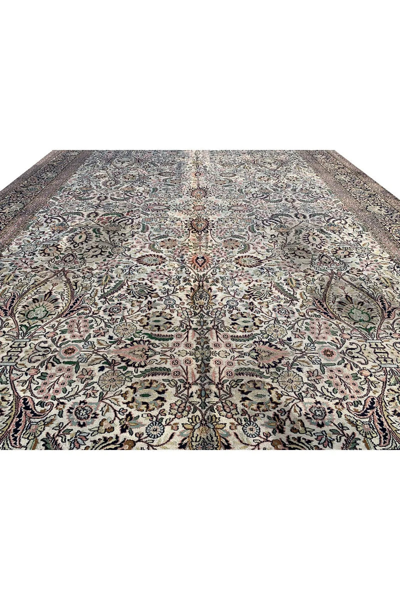 Authentic Hand Knotted Vintage Kashmiri Silk Area Rug 11.2 x 7.11 Ft