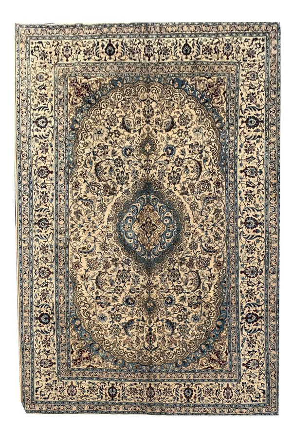 Authentic Hand Knotted Vintage Naeen Wool Area Rug 12.11 x 9.7 Ft