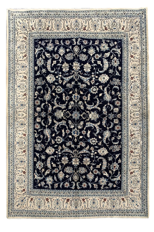 Amazing Hand Knotted Vintage Naeen Wool Area Rug 11.1 x 7.11 Ft