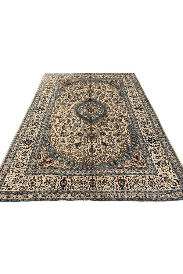 Authentic Hand Knotted Vintage Naeen Wool Area Rug 12.11 x 9.7 Ft